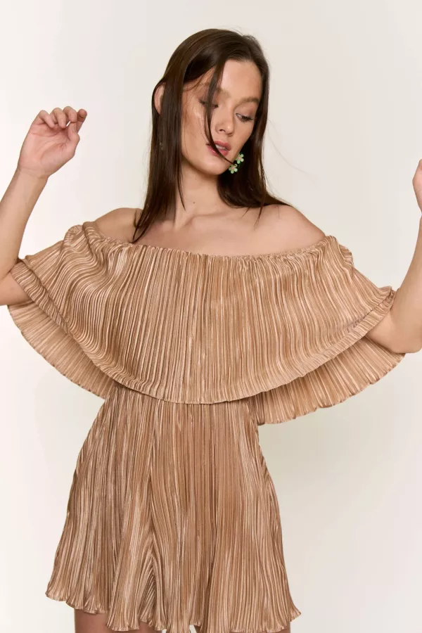 wholesale clothing offshoulder pleated romper hersmine