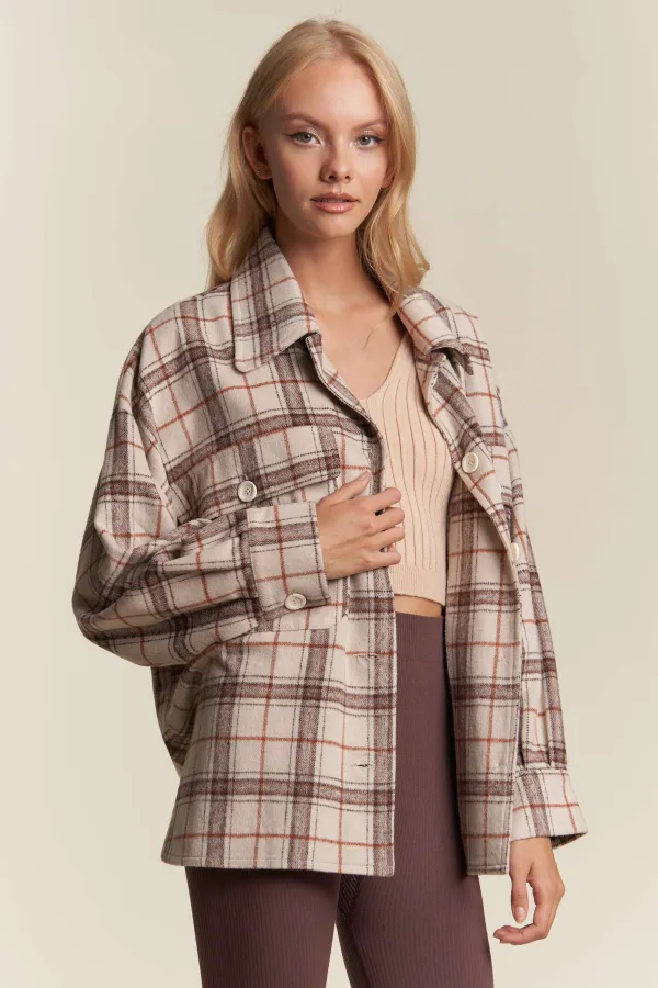 wholesale BUTTON DOWN LONG SLEEVE PLAID JACKET WITH POCKETS hersmine