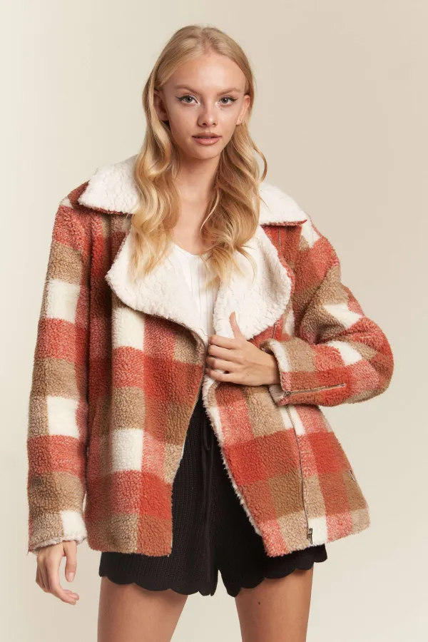 wholesale GINGHAM WITH INSIDE FAUX FUR ZIPUP JACKET hersmine