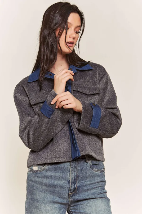 wholesale clothing snap button down jacket with denim contrast hersmine