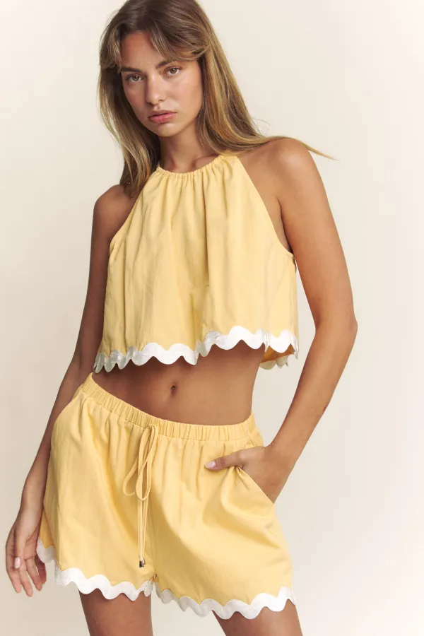 wholesale clothing scallop hem trim top with matching shorts set hersmine