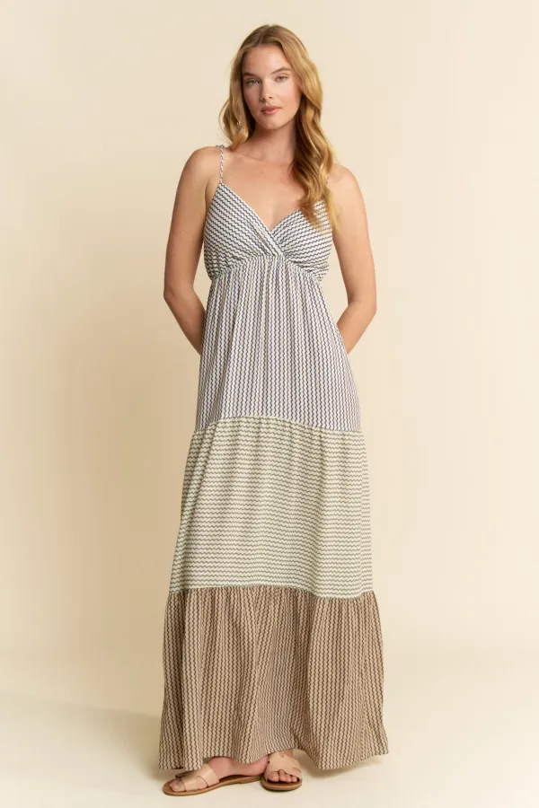 wholesale clothing zigzag colorblock maxi dress hersmine